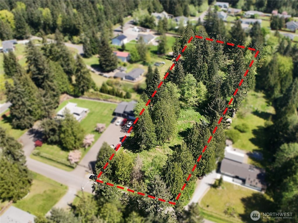 Photo of 13821 30th Avenue NW, Tulalip, WA 98271 (MLS # 2514395)