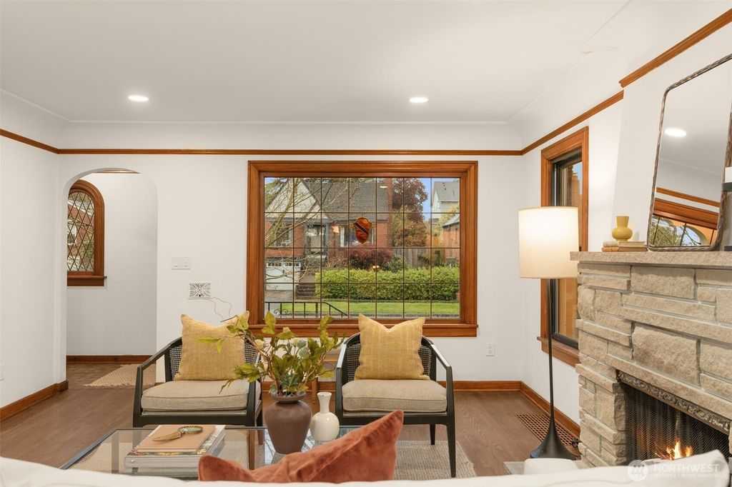 Photo of 821 NW 57TH Street, Seattle, WA 98107 (MLS # 2491276)