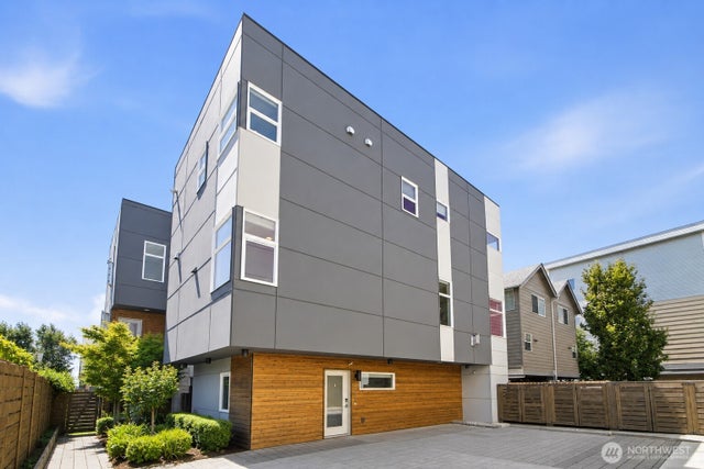 2247 NW 64th Street, Seattle