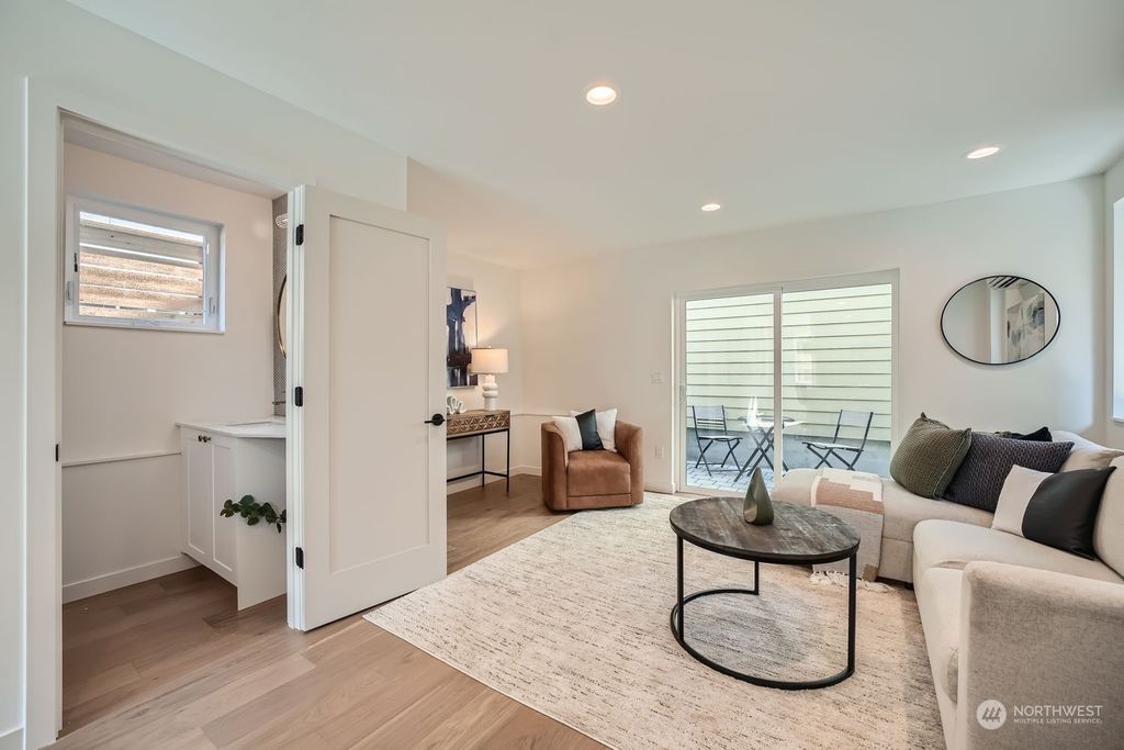 Photo of 4122 Woodland Park Avenue N, Seattle, WA 98103 (MLS # 2310522)