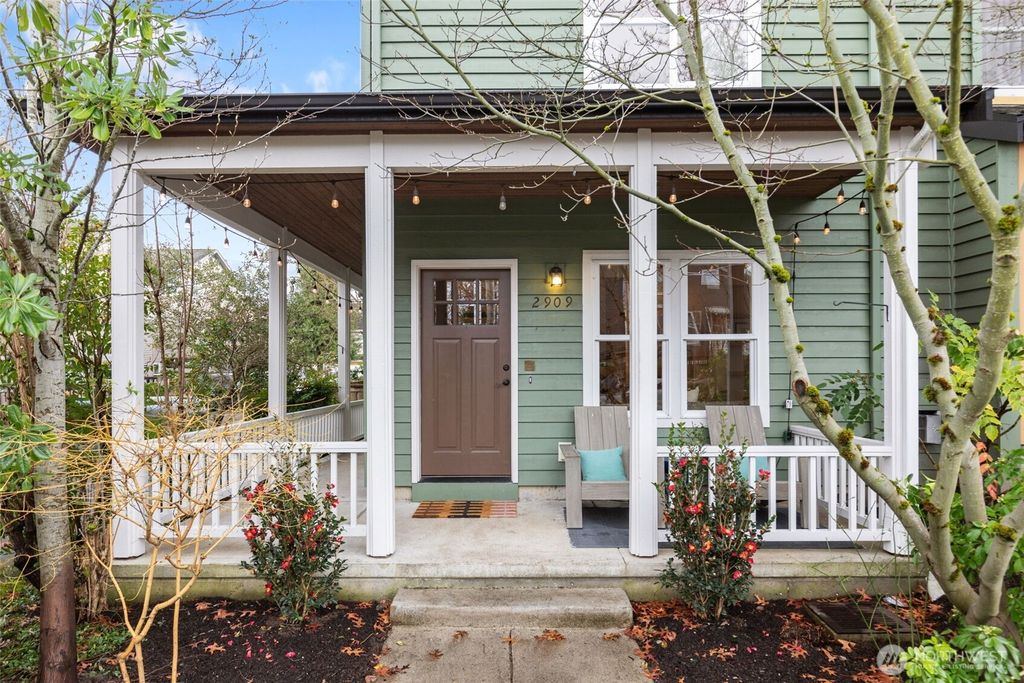 Photo of 2909 S Adams Street, Seattle, WA 98108 (MLS # 2495363)