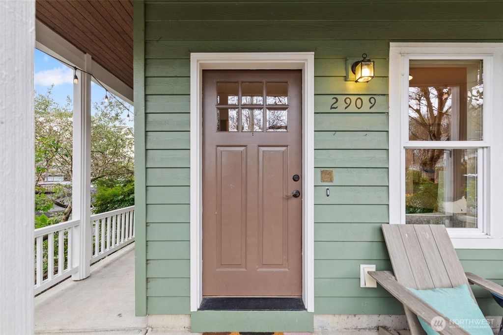 Photo of 2909 S Adams Street, Seattle, WA 98108 (MLS # 2495363)