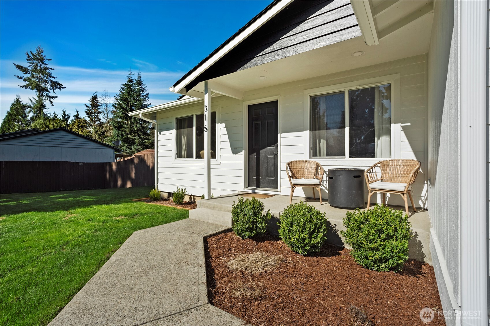 316 Cedar Ct