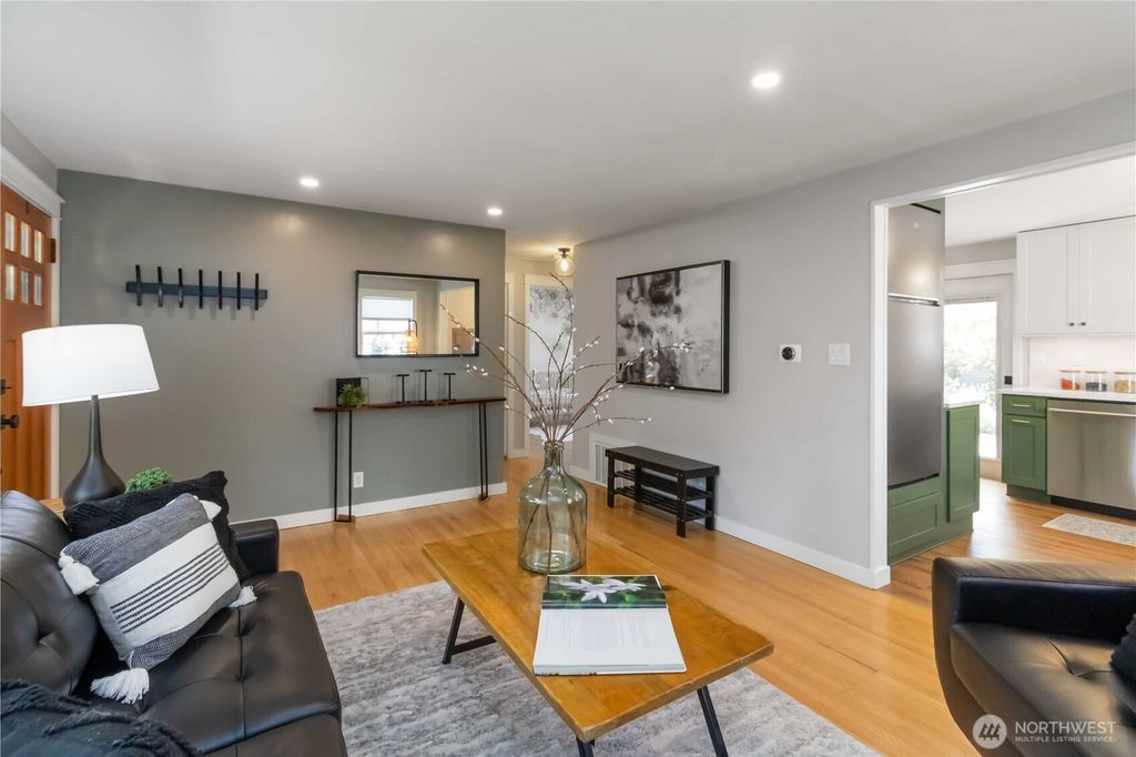 Photo of 10523 Evanston Avenue N, Seattle, WA 98133 (MLS # 2488576)