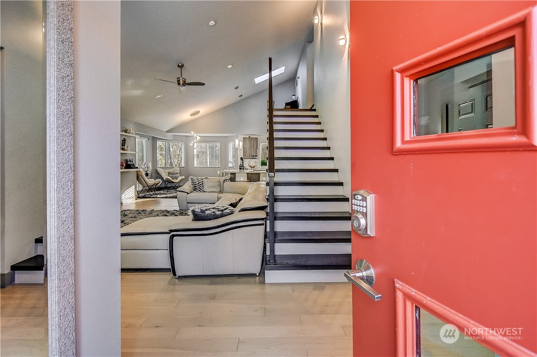 13111 Admiralty Way