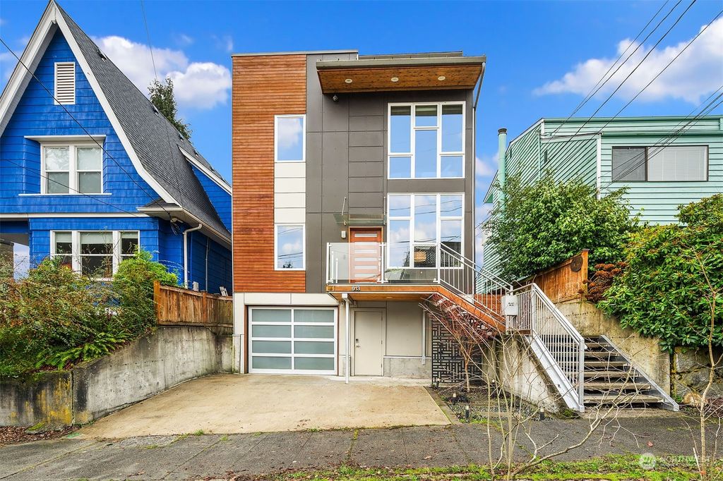 Photo of 915 N 72nd Street, Seattle, WA 98103 (MLS # 2330752)