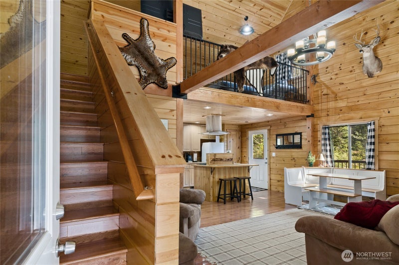 131 RR Spurs Road