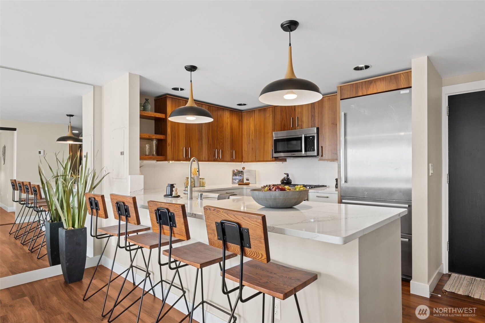 1600 43rd Avenue E 211