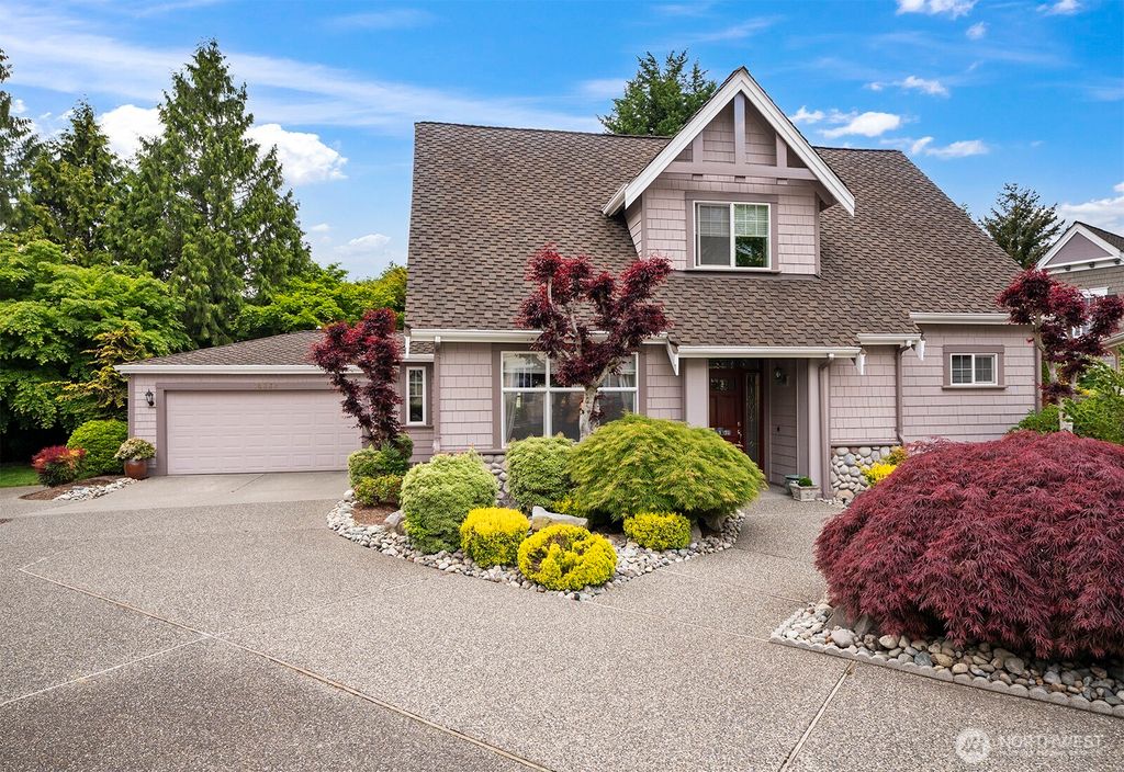 Photo of 16332 17th Avenue SE, Mill Creek, WA 98012 (MLS # 2385175)