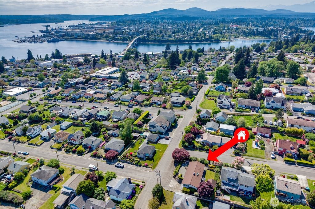 Photo of 2702 E 16th Street, Bremerton, WA 98310 (MLS # 2521371)
