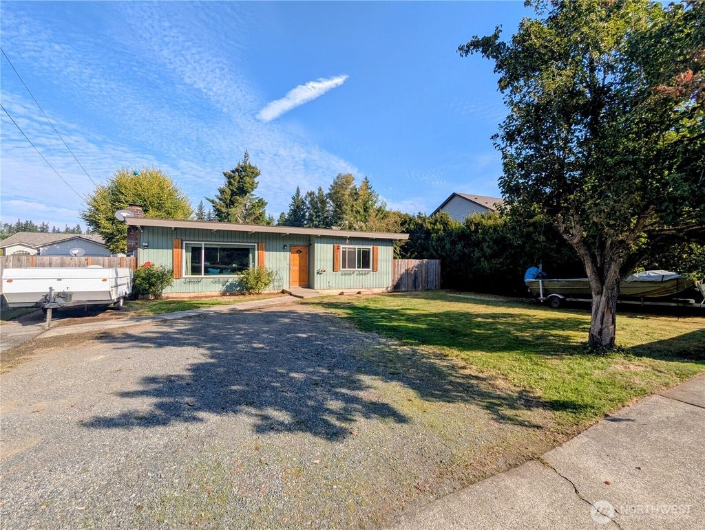 Photo of 6103 Grove Street, Marysville, WA 98270 (MLS # 2442404)