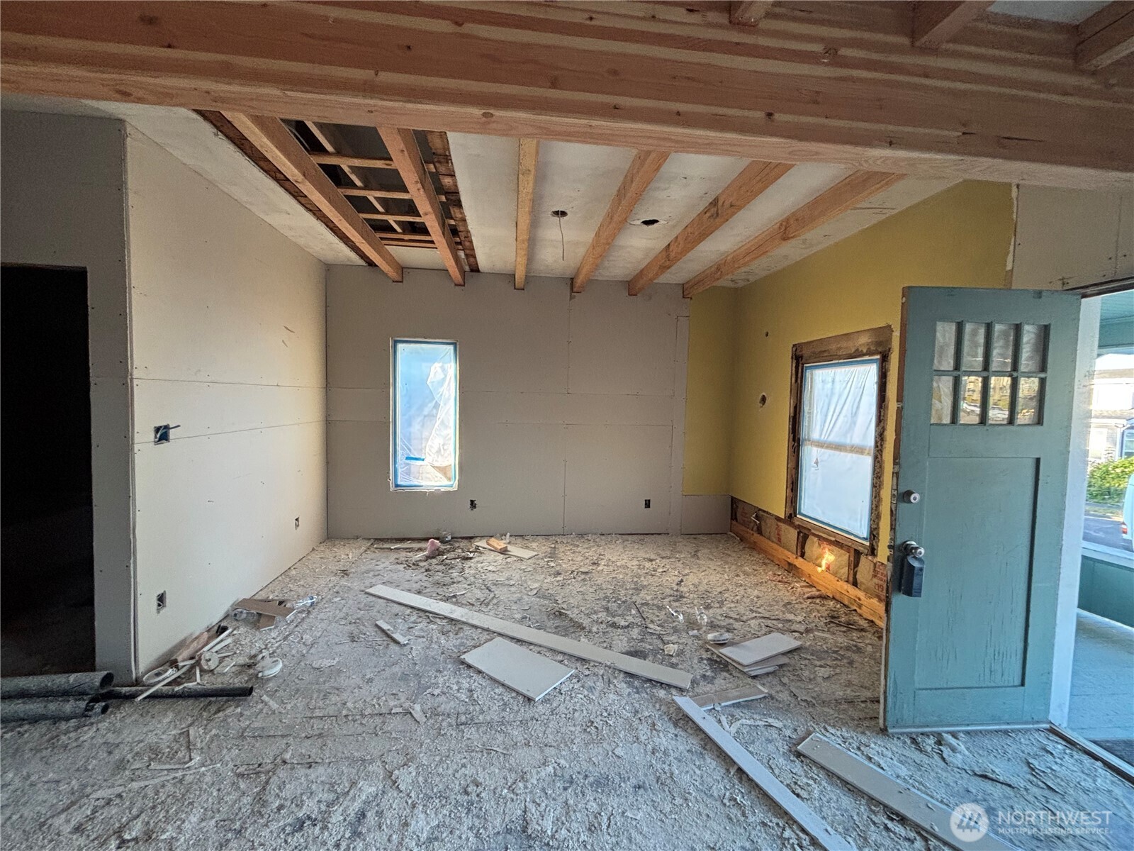 5302 N Shirley Street