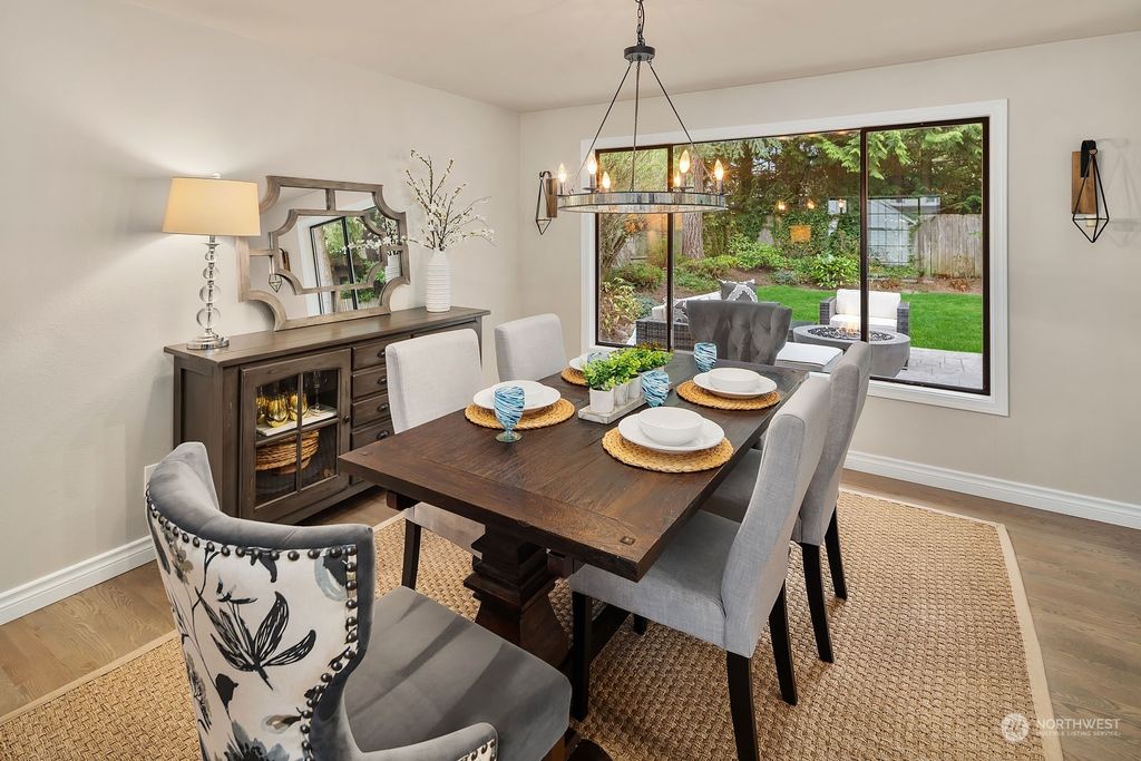 Photo of 16115 SE 46th Place, Bellevue, WA 98006 (MLS # 2060244)