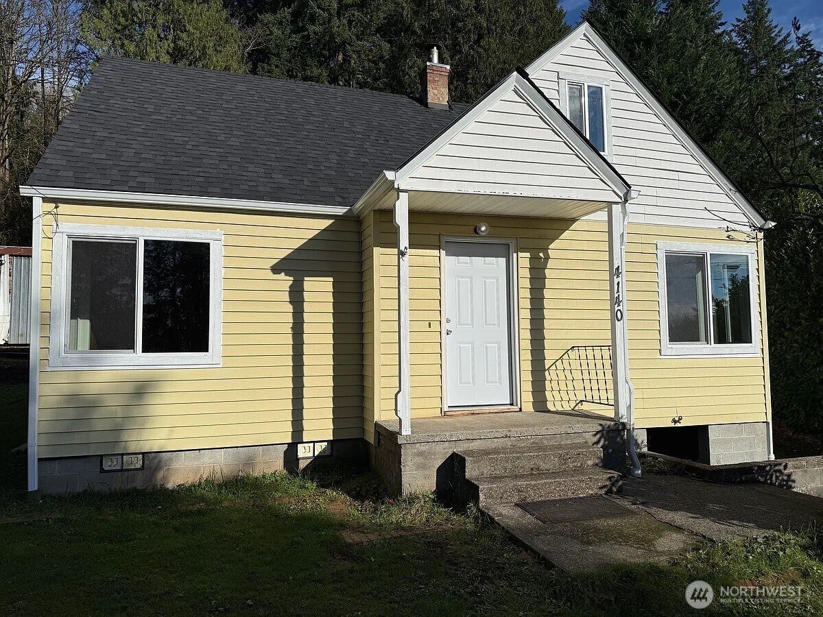 4140 Poplar Way