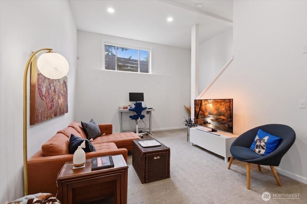 Photo of 4418 Meridian Avenue N #B, Seattle, WA 98103 (MLS # 2518294)