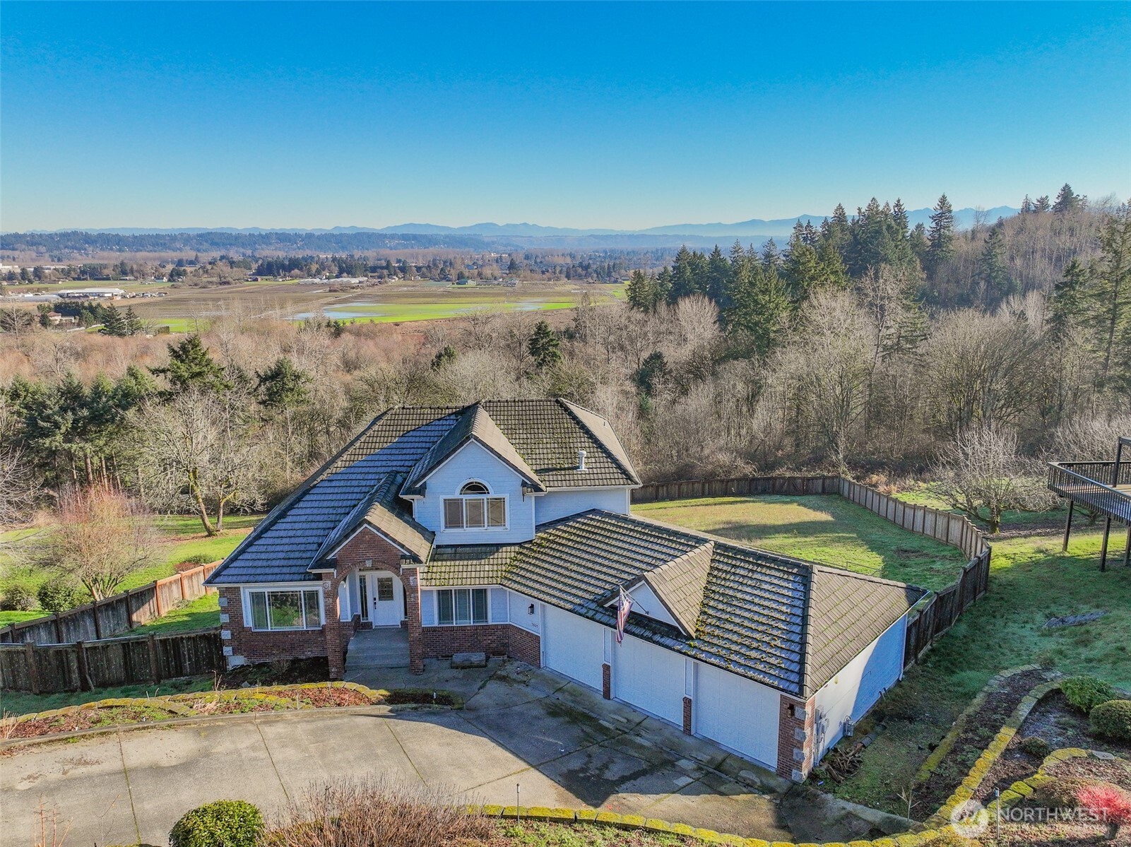 5805 51st Avenue Ct E