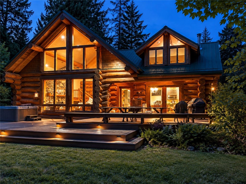 Photo of 17903 642nd Avenue NE, Baring, WA 98224 (MLS # 2575947)