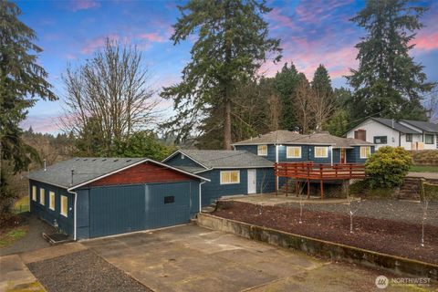 702 Dennis Street SE Tumwater WA 98501