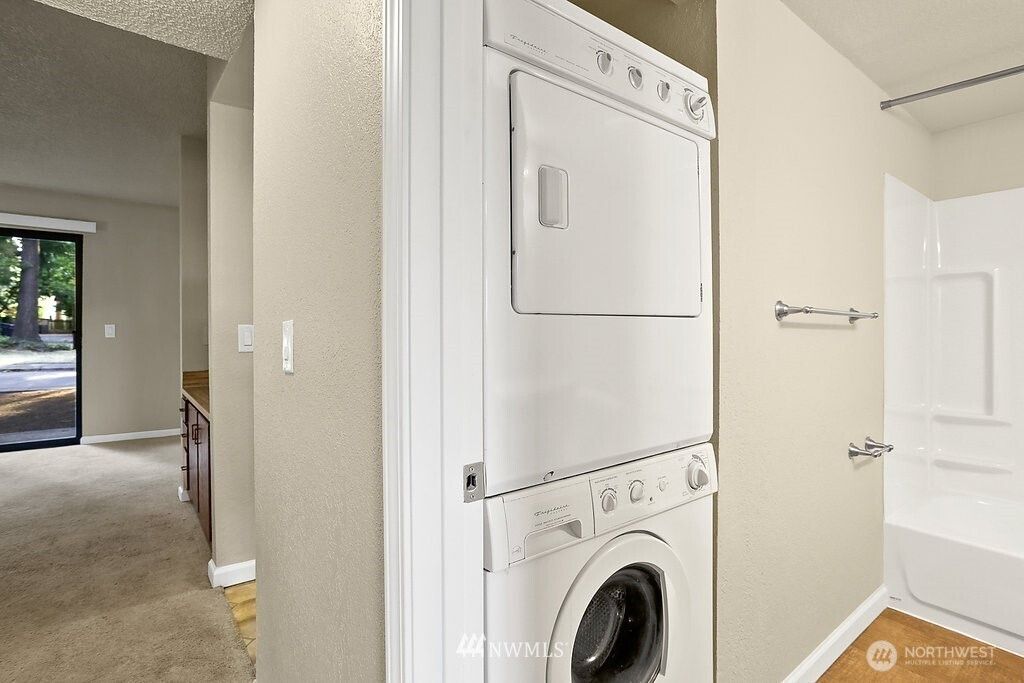 Photo of 14331 124th Avenue NE #C33, Kirkland, WA 98034 (MLS # 2525227)