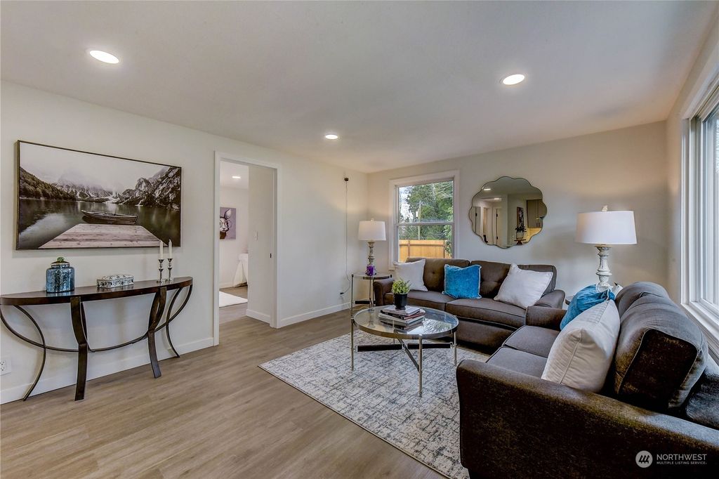 Photo of 11637 76th Avenue S, Seattle, WA 98178 (MLS # 2044084)
