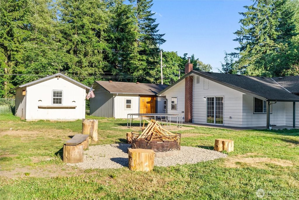 Photo of 11419 228th Street NE, Arlington, WA 98223 (MLS # 2408320)