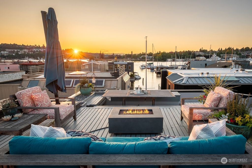 Photo of 2600 Fairview Avenue E #7, Seattle, WA 98102 (MLS # 2161237)