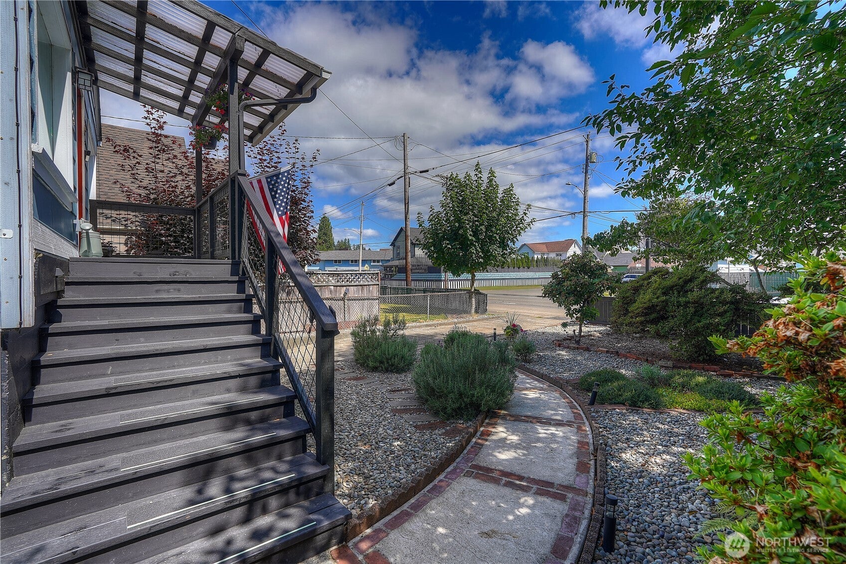 505 N B Street