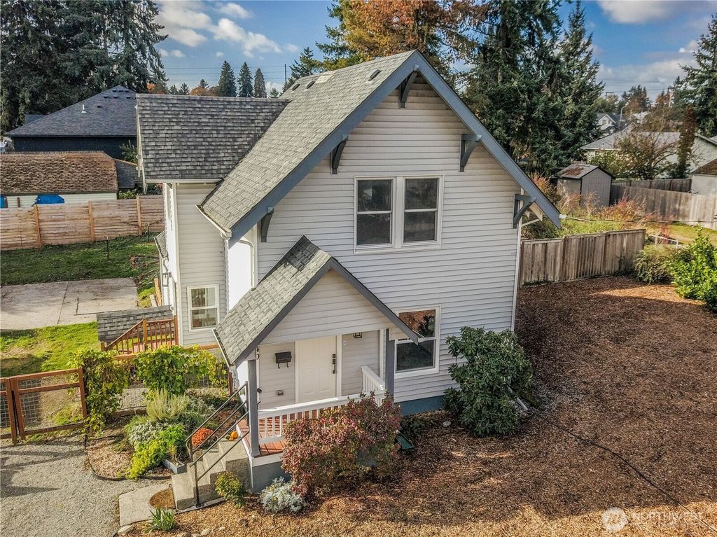 Photo of 1240 S Adams Street, Tacoma, WA 98405 (MLS # 2442252)