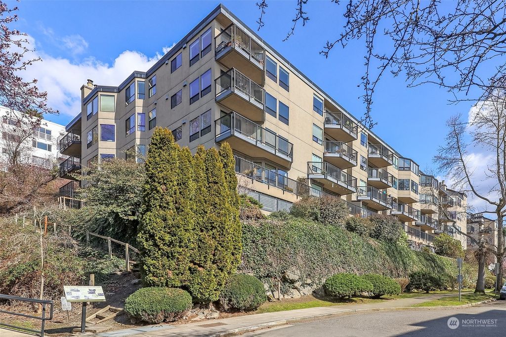 Photo of 500 W Roy Street #W104, Seattle, WA 98119 (MLS # 2209246)