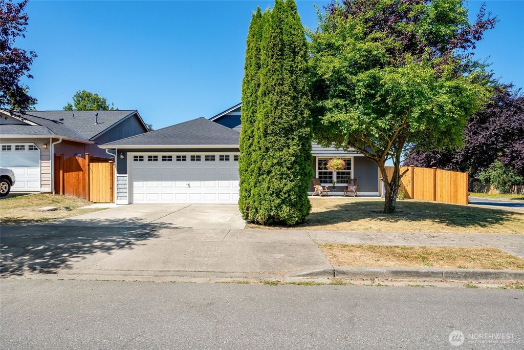 Photo of 10716 63rd Drive NE, Marysville, WA 98270 (MLS # 2414368)