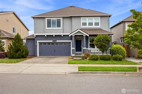 Photo of 2805 Fiddleback Street NE, Lacey, WA 98516 (MLS # 2547552)