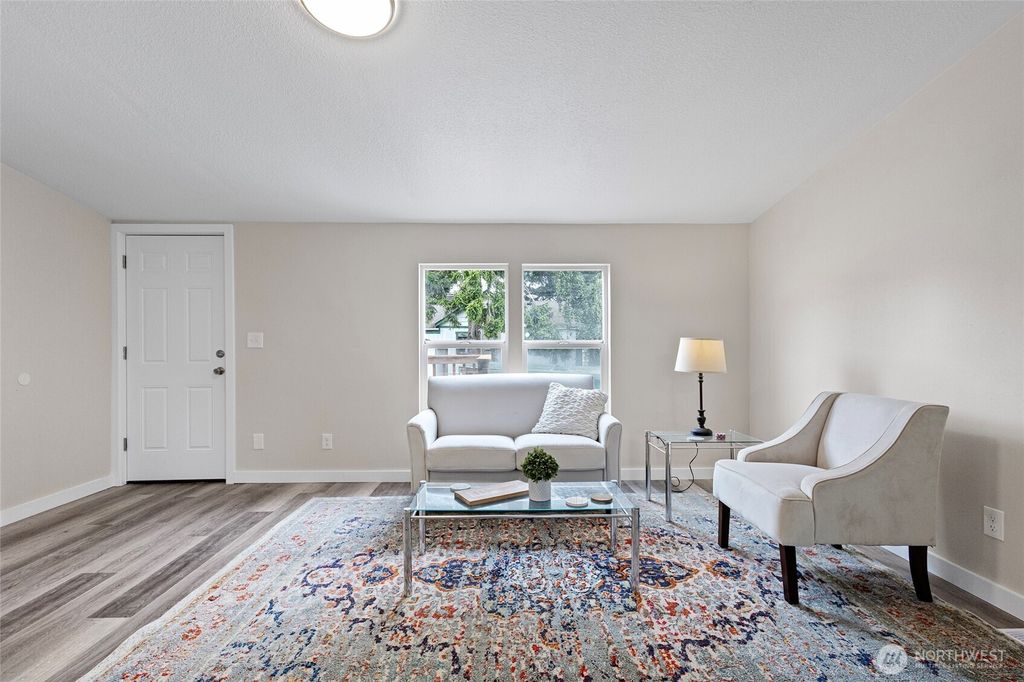 Photo of 1320 N Oak Harbor Street #1, Oak Harbor, WA 98277 (MLS # 2467156)