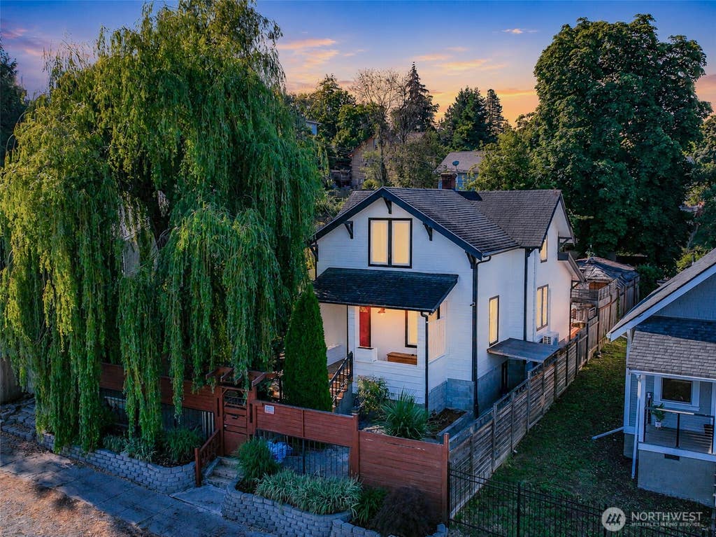 Photo of 1836 E Fairbanks Street, Tacoma, WA 98404 (MLS # 2548865)