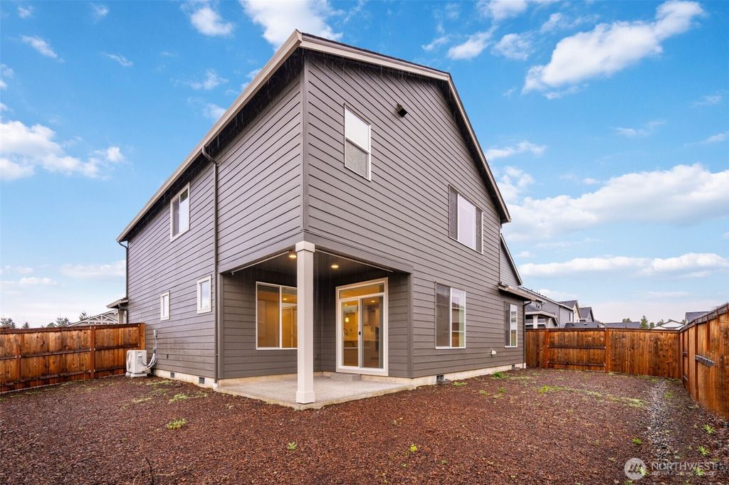 Photo of 8403 NE 133rd Avenue, Vancouver, WA 98682 (MLS # 2468874)