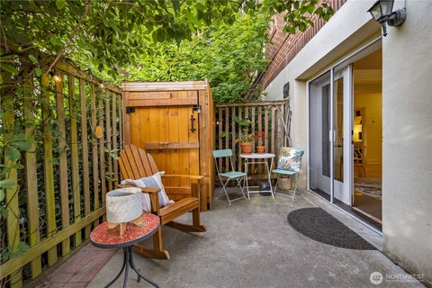 Photo of 2203 Yale Avenue E #B1, Seattle, WA 98102 (MLS # 2535147)