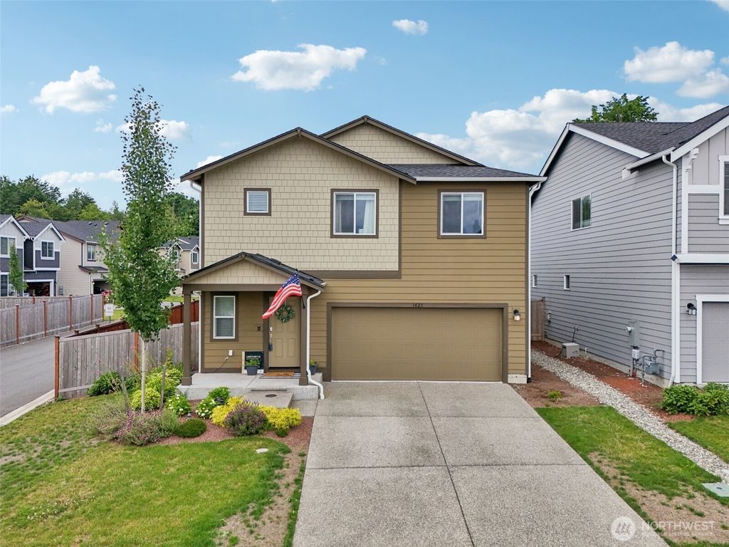 Photo of 1423 Cascade St St, Sultan, WA 98294 (MLS # 2495305)