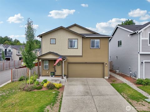 Photo of 1423 Cascade St St, Sultan, WA 98294 (MLS # 2495305)