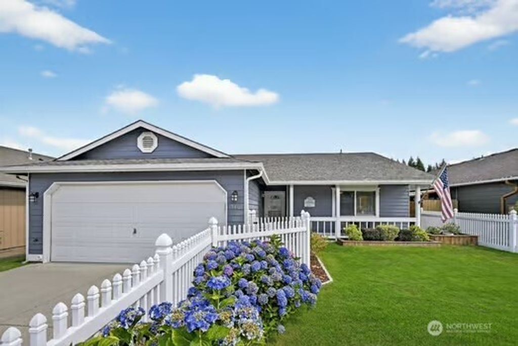 Photo of 19405 45th Drive NE, Arlington, WA 98223 (MLS # 2417675)