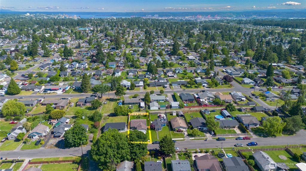 Photo of 1005 E 63rd Street St, Tacoma, WA 98404 (MLS # 2538527)