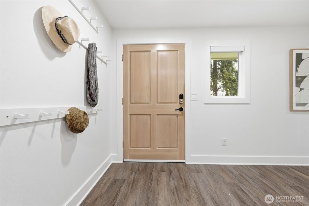 Photo of 4364 151st Avenue SE, Bellevue, WA 98006 (MLS # 2455062)