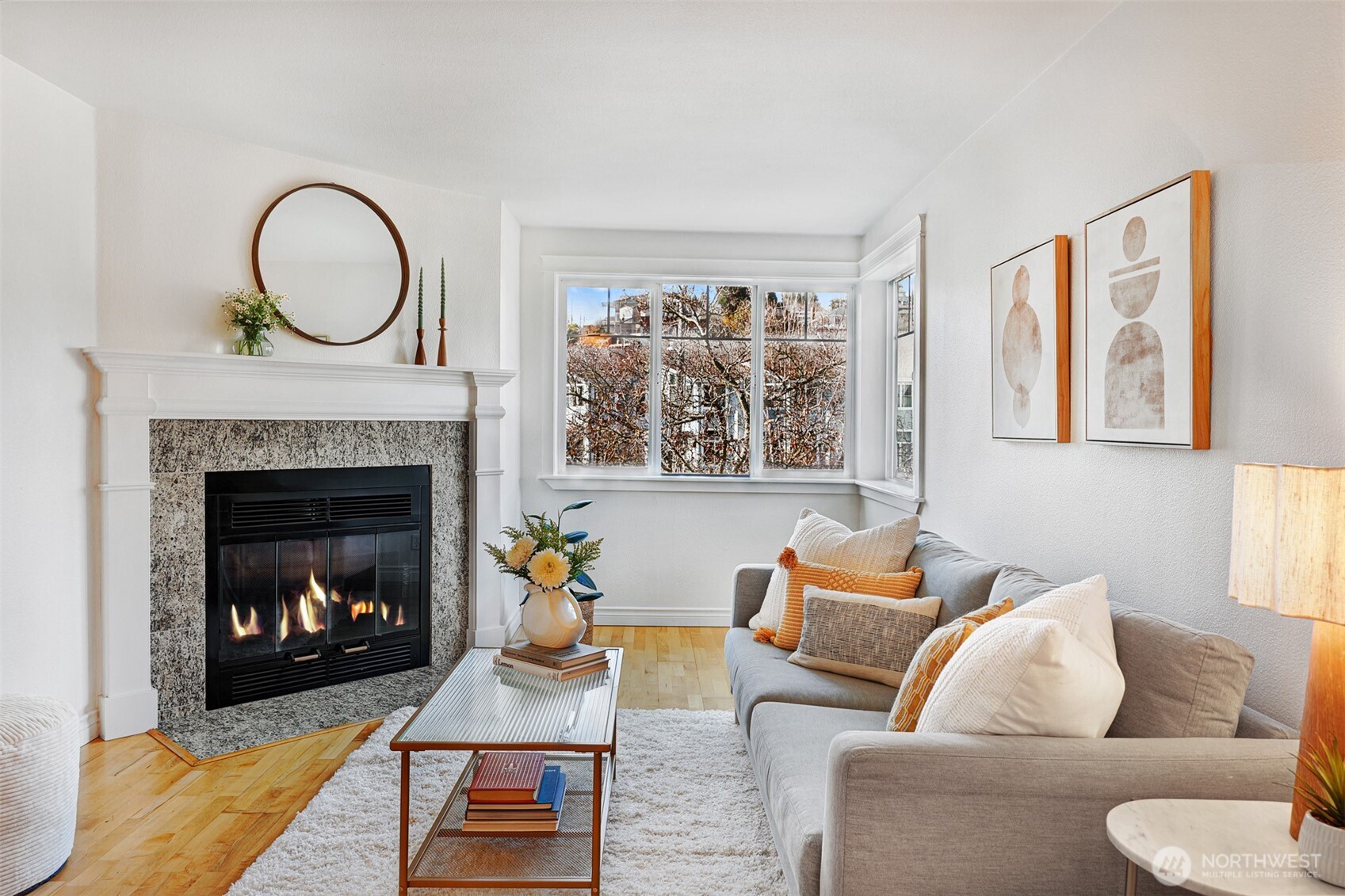 2200 Thorndyke Avenue W 402