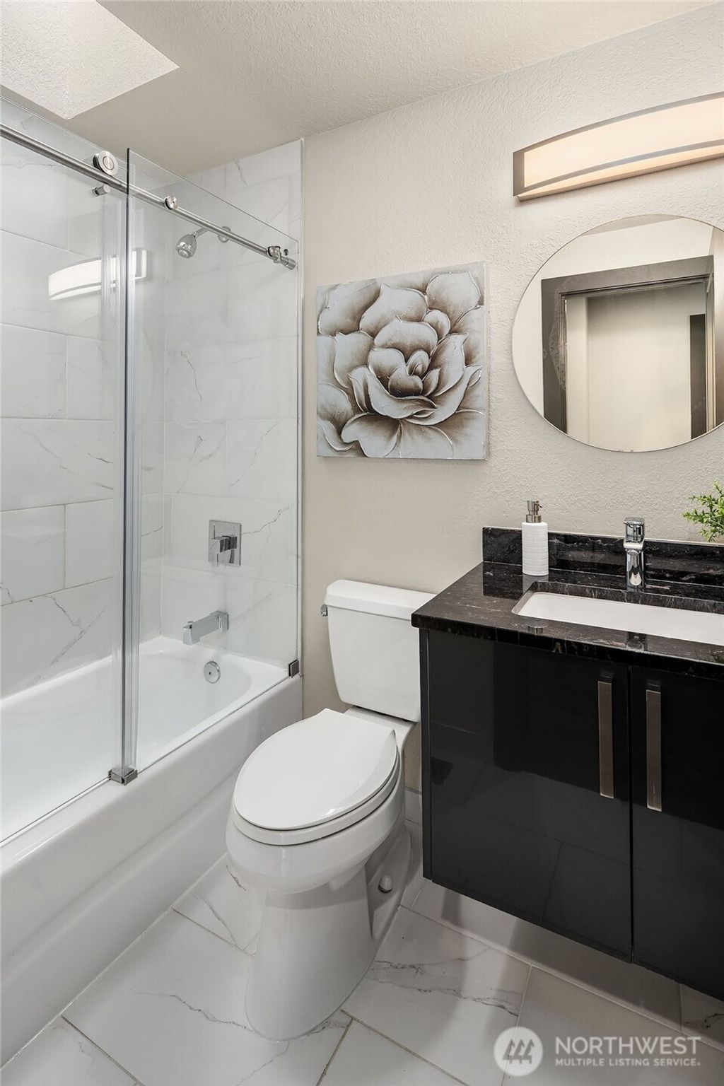 Photo of 8004 NE 28th Street, Hunts Point, WA 98004 (MLS # 2429631)