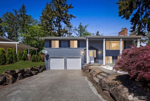 Photo of 2102 SW 322nd Street, Federal Way, WA 98023 (MLS # 2515494)