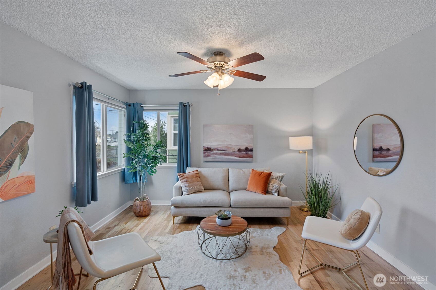 1027 S Rochester Street