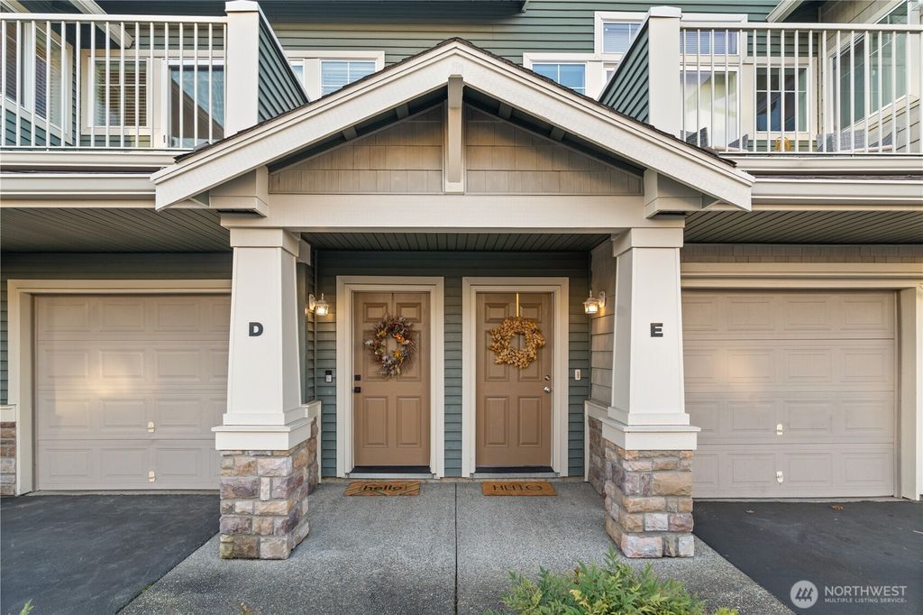 Photo of 6113 Hazel Loop SE #D, Auburn, WA 98092 (MLS # 2478439)