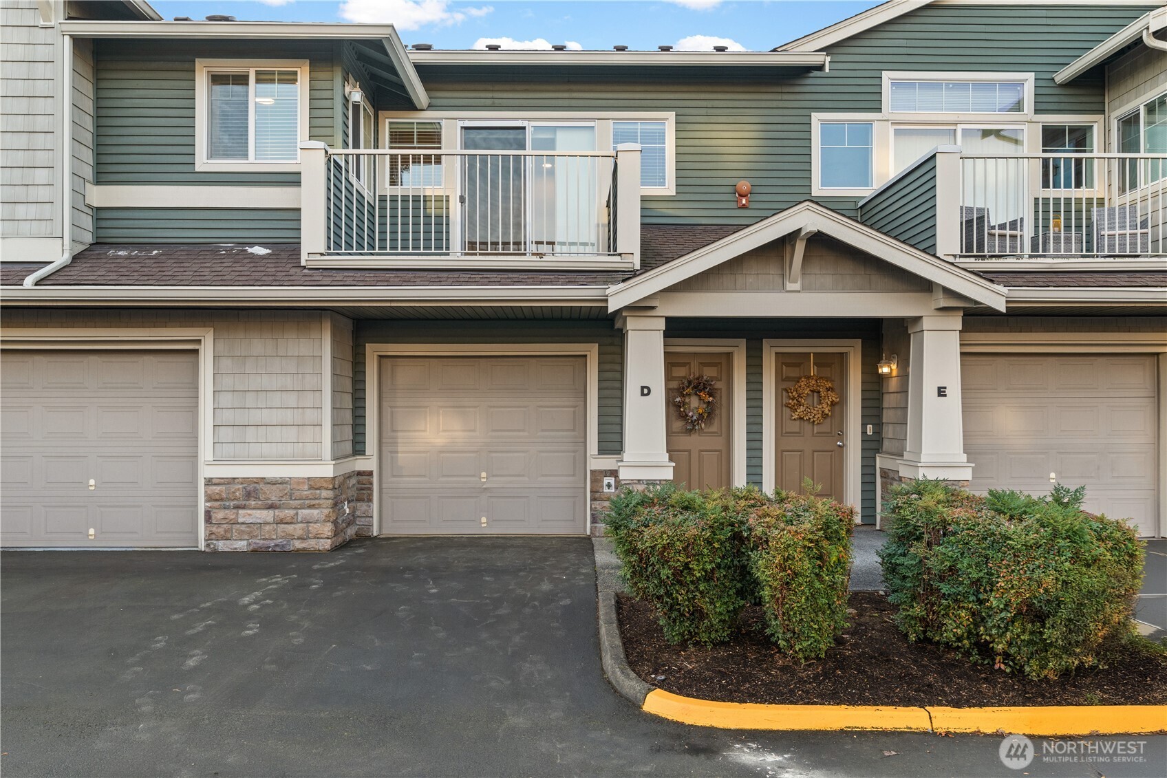 6113 Hazel Loop SE D