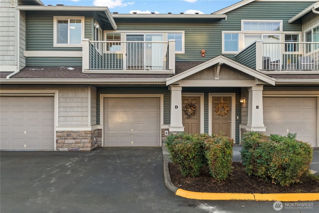 Photo of 6113 Hazel Loop SE #D, Auburn, WA 98092 (MLS # 2478439)