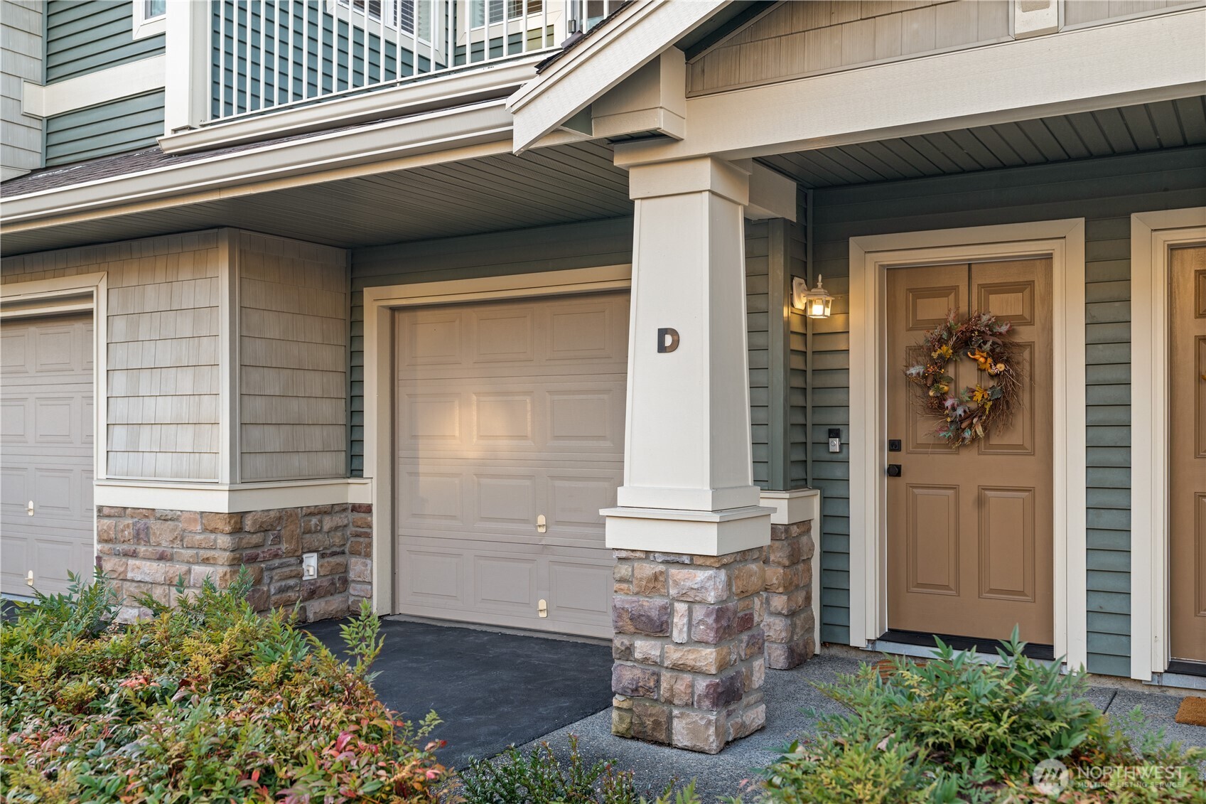 6113 Hazel Loop SE D