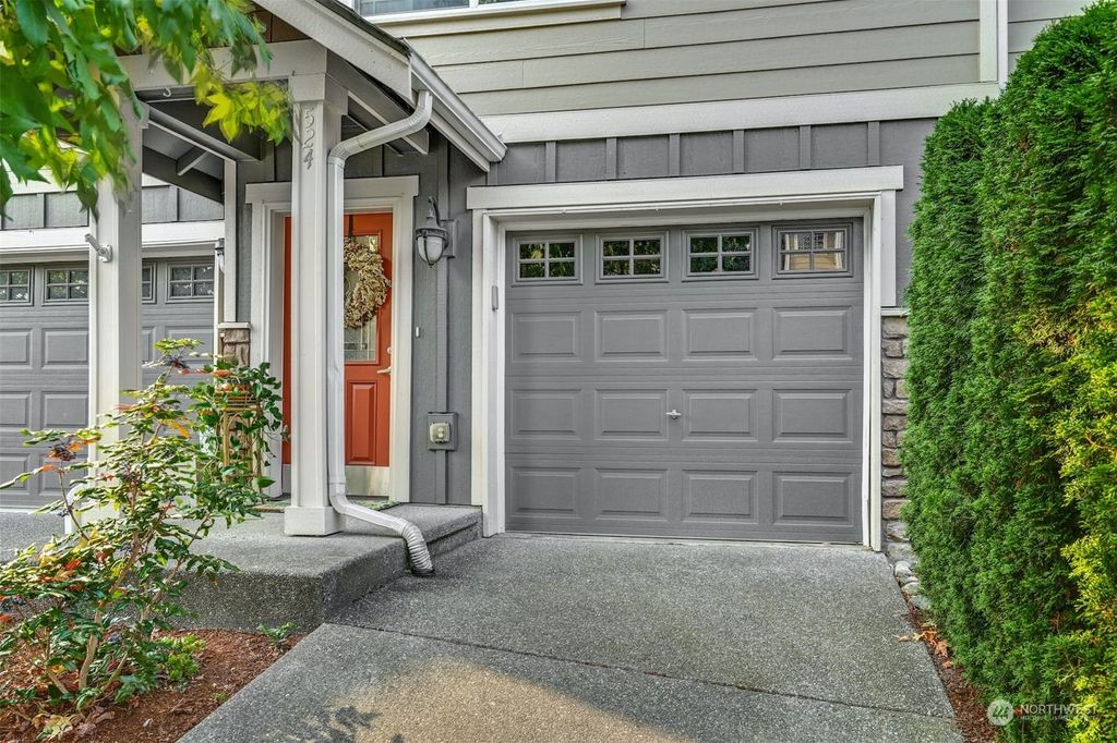 Photo of 524 Pilchuck path Path, Everett, WA 98201 (MLS # 2003250)