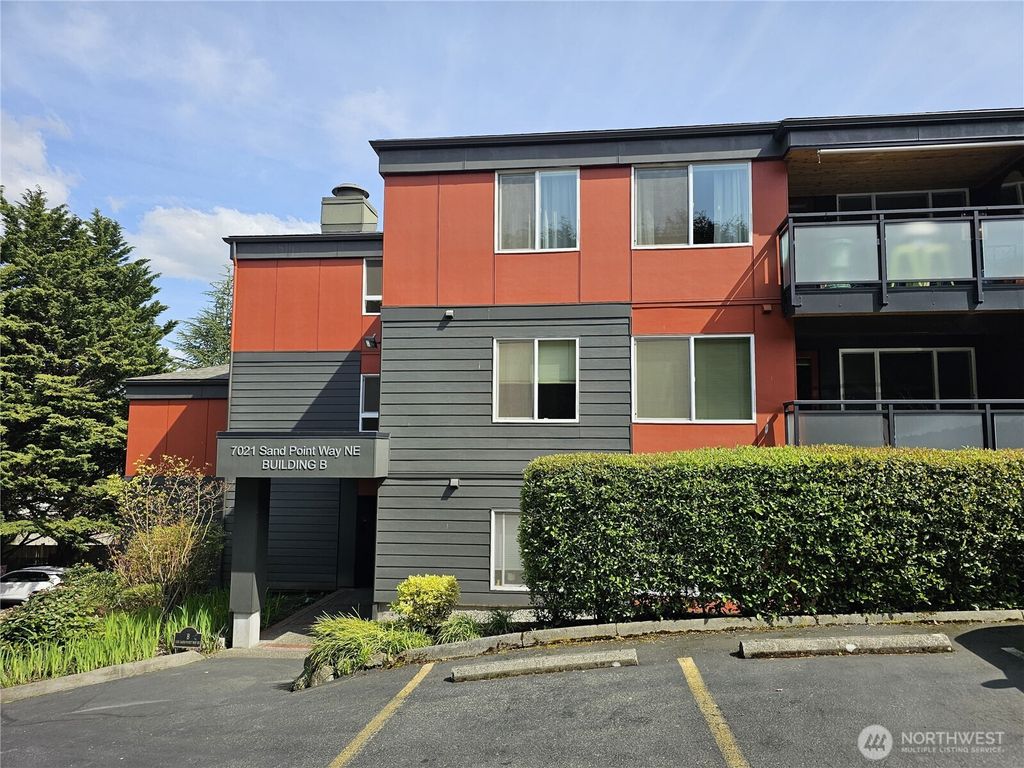 Photo of 7001 Sand Point Way NE #B410, Seattle, WA 98115 (MLS # 2512544)